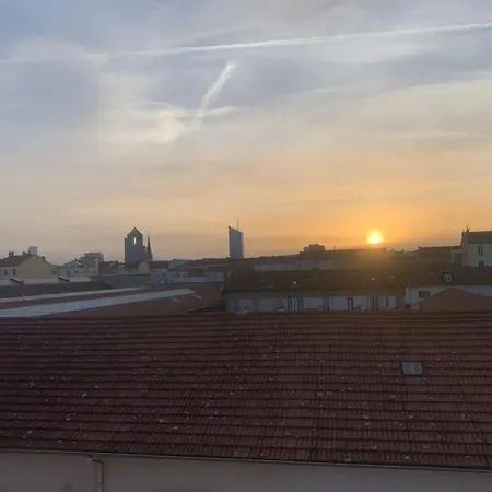 Apartament Le Cocon Dans Les Nuages Villeurbanne